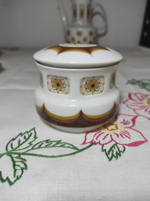 Ateliérový kávový servis LADA, Pirken Hammer 