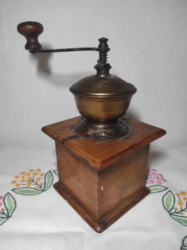 Dřevěný mlýnek - Leinbrocks Ideal 