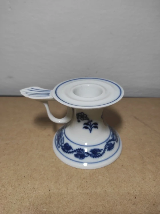 Svícen cibulák Dubí 