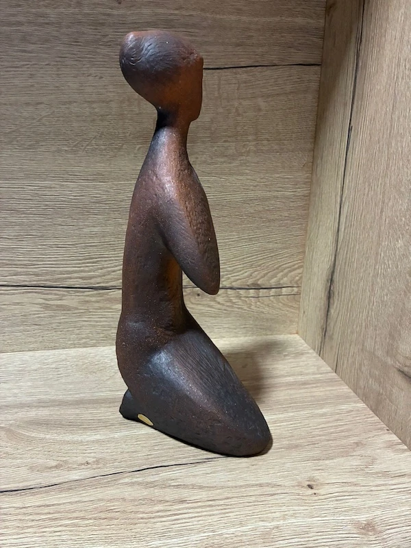 Soška ženského aktu – Jihokera