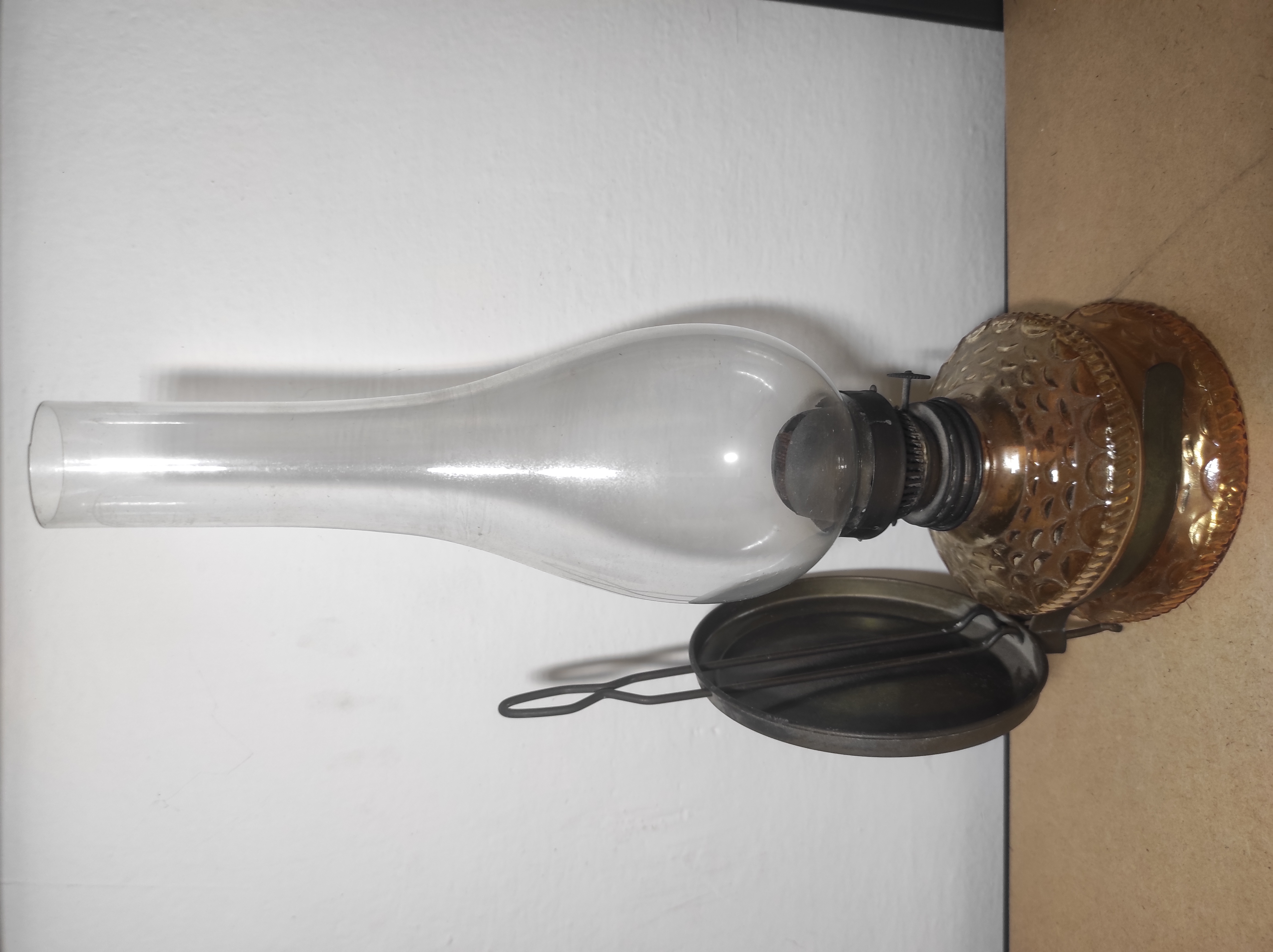 Stará petrolejová lampa 
