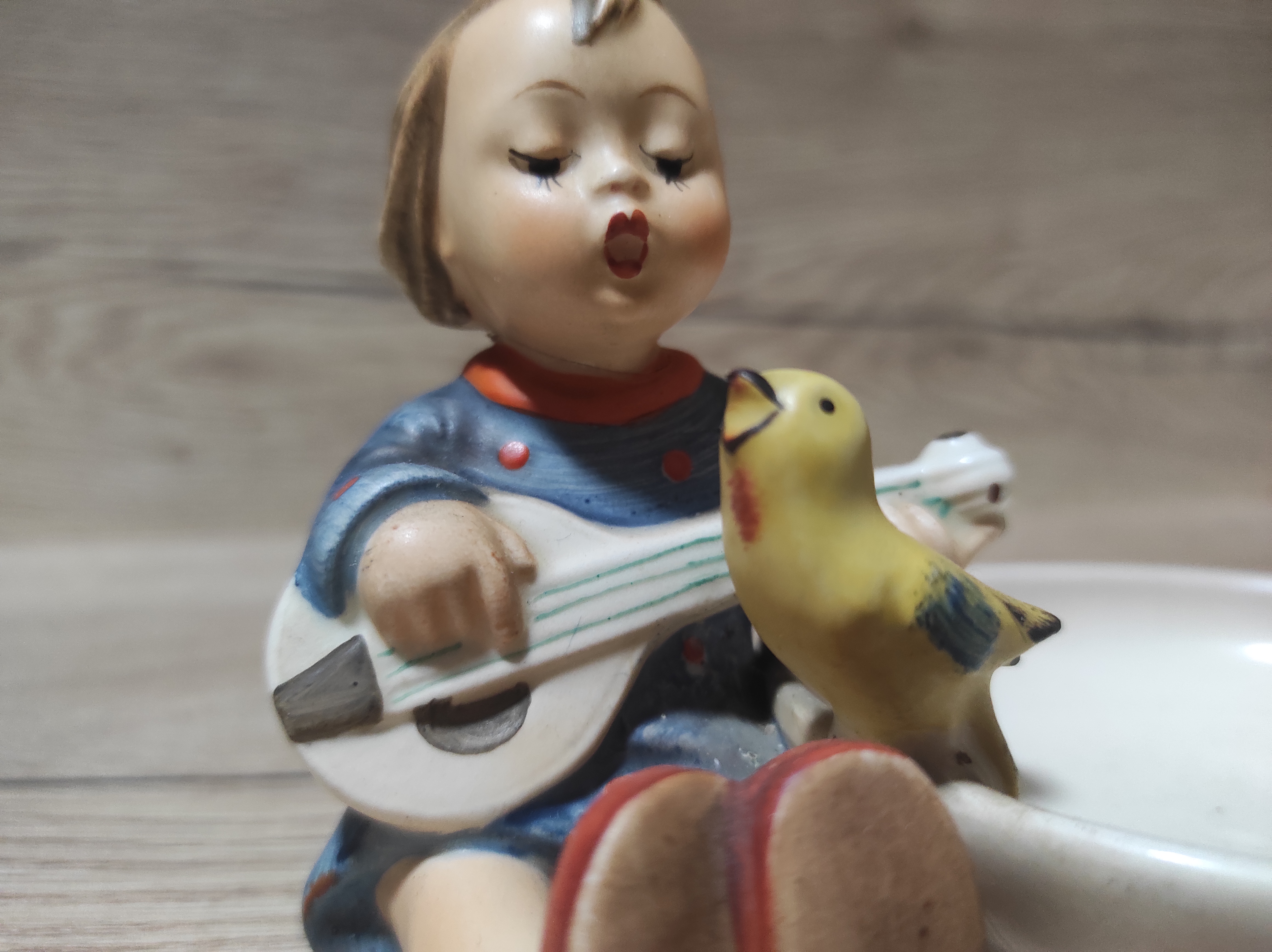 Popelník Hummel Goebel