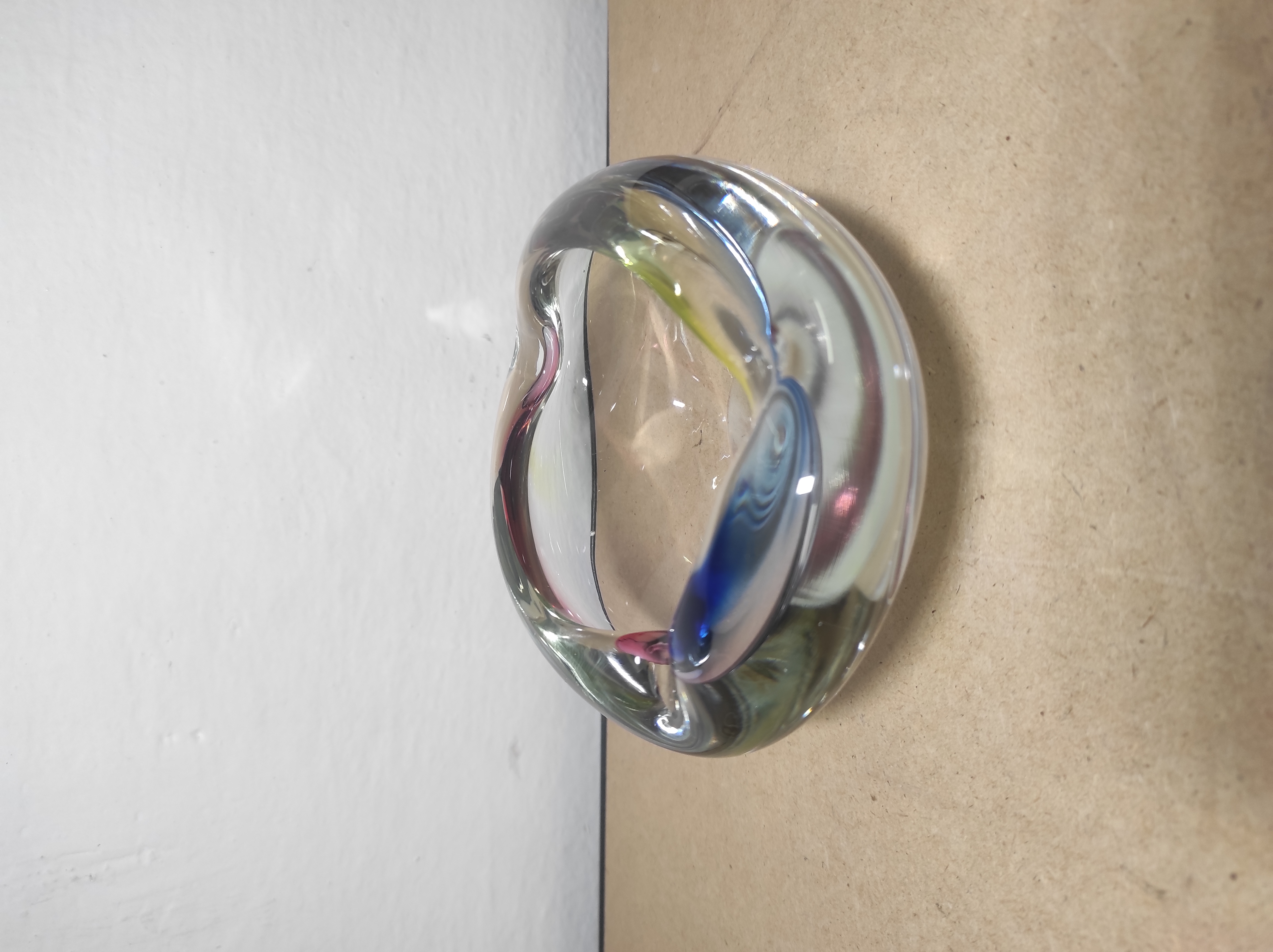 Popelník hutní sklo 