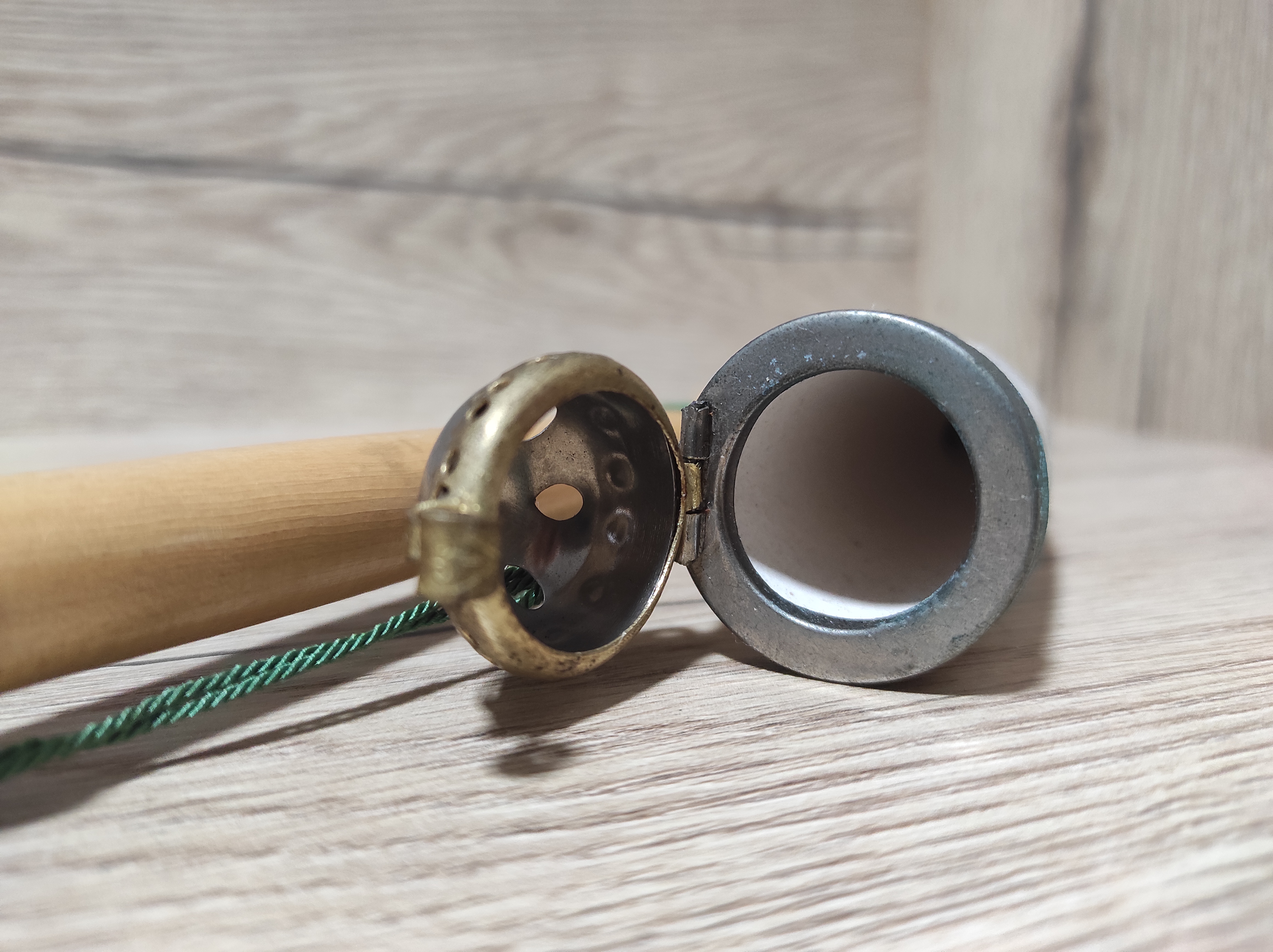 Starší porcelánová fajfka