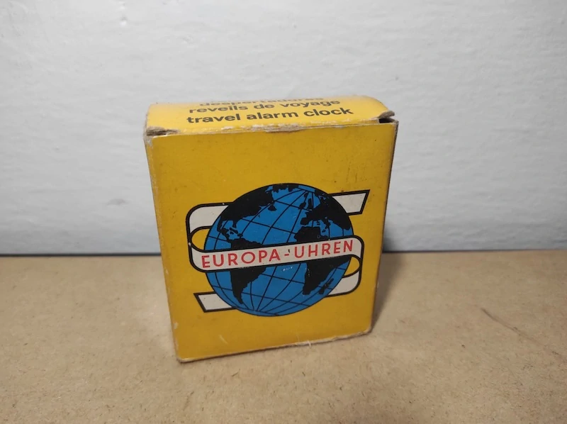 Starý cestovní budík EUROPA