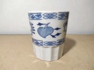 Čajový hrníček cibulák Dubí