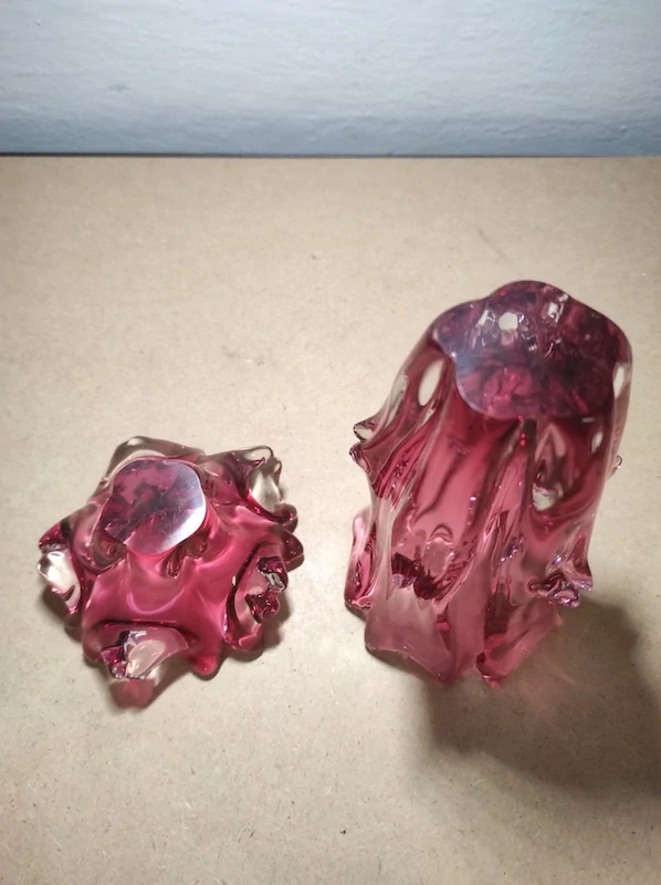 Váza a popelníček hutní sklo 