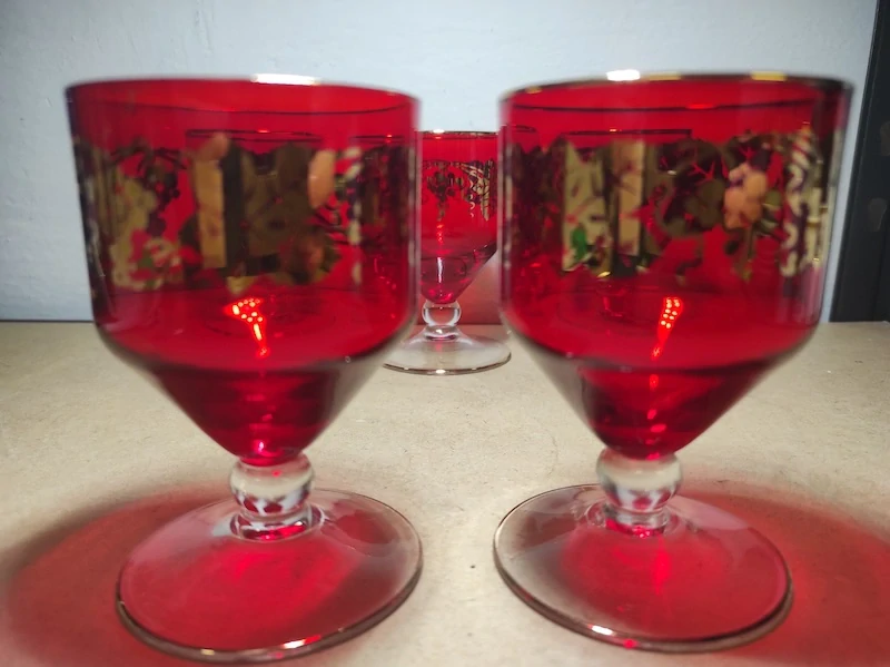 Rubínové skleničky 