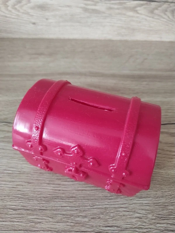 Retro plastová pokladnička 