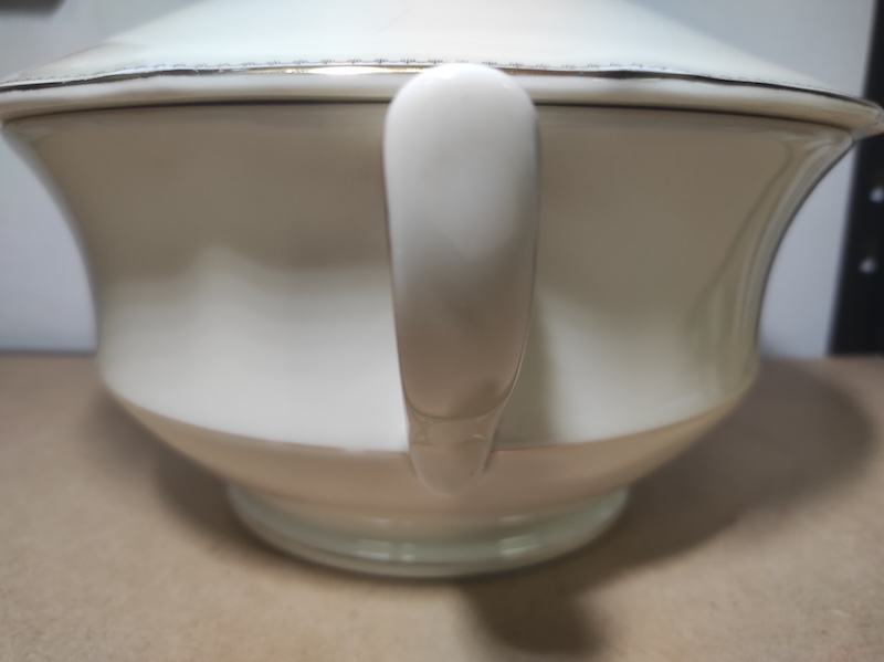 Starožitná terina - Royal Ivory 