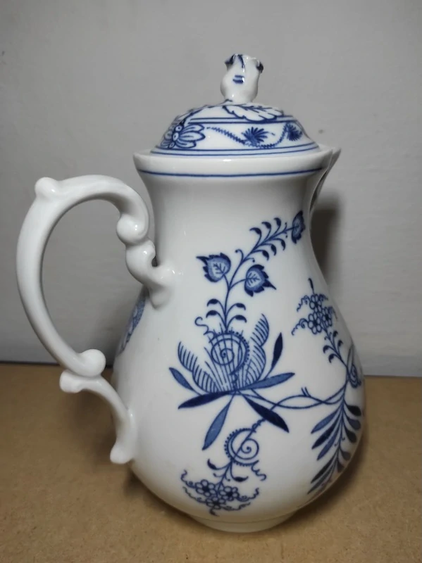 Čajová konvice - cibulák Dubí 