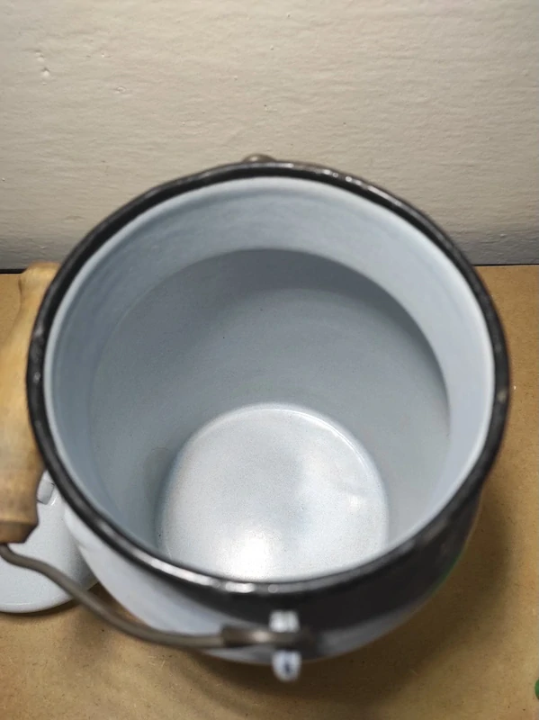 Retro smaltovaná bandaska 