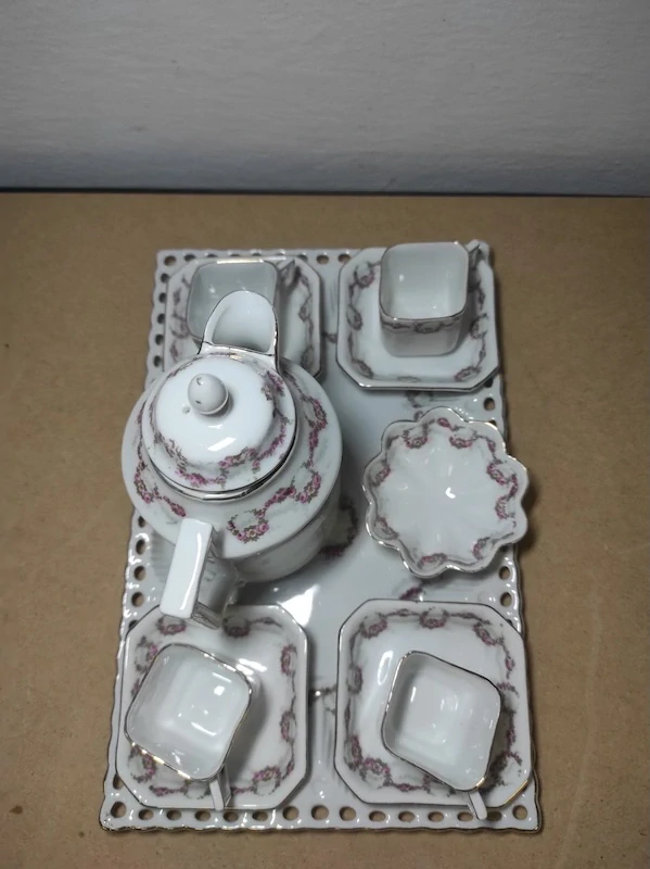 Porcelánová souprava na mocca kávu 