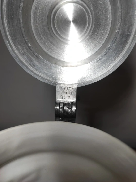 Starý korbel s cínovým víčkem - Sitzendorf