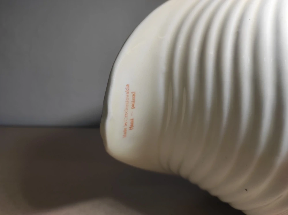 Keramický malovaný košík 