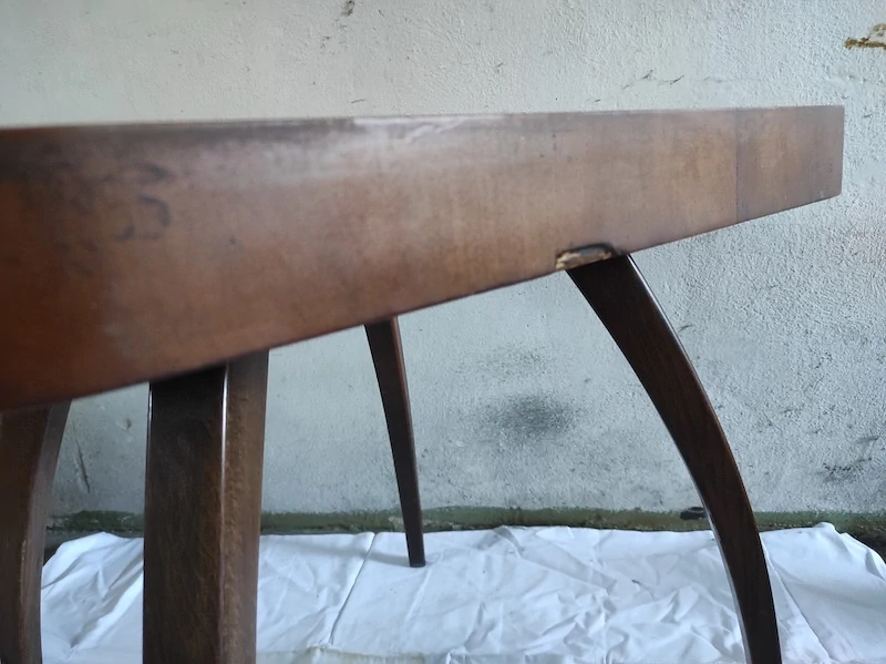 Koferenční stolek Halabala ( pavouk )