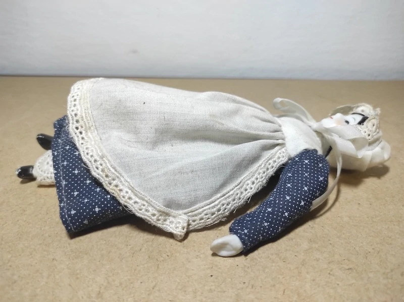 Porcelánová panenka 