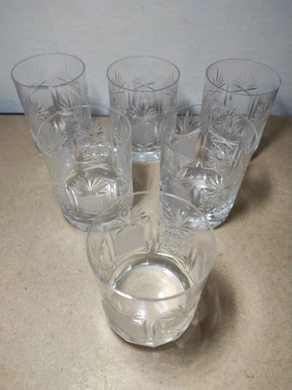 Broušené skleničky 6ks