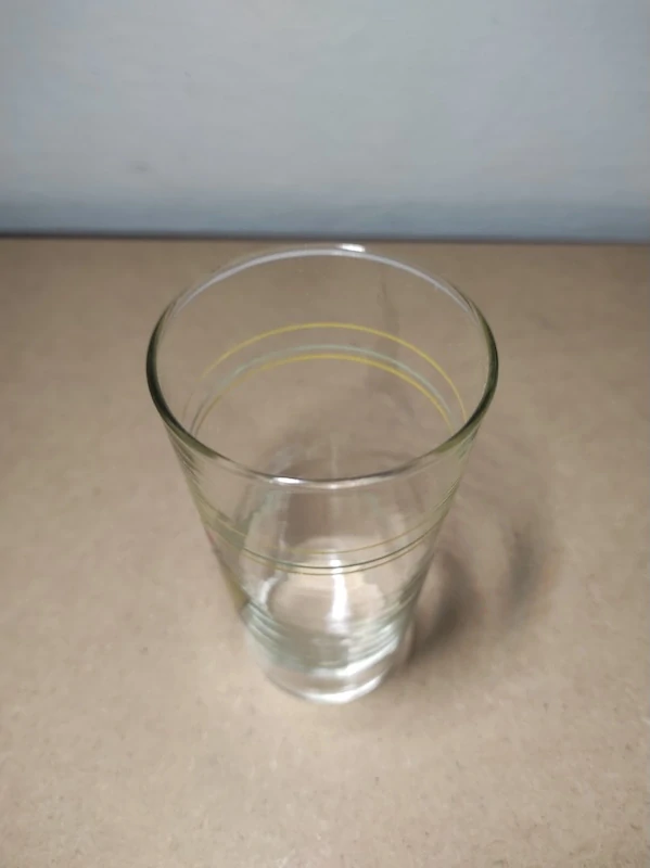 Retro sklenička od horčice 