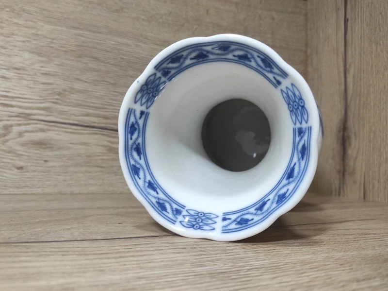 Váza, cibulák Dubí 