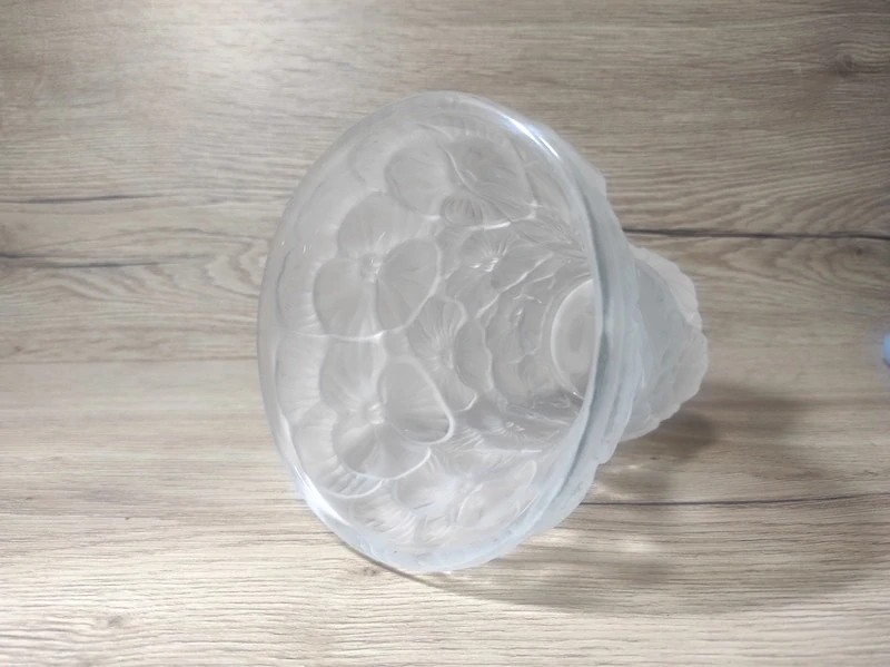 Váza lisované sklo - Macešky 