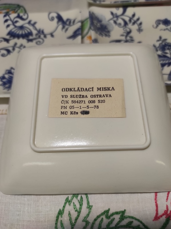 Retro plastové misky vzor cibulák 6 ks