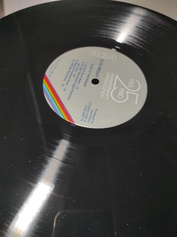 8 LP- Elvis Aron Presley - Limited Edition 