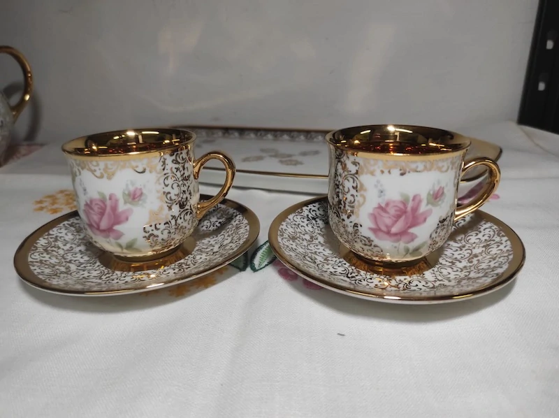 Kávová přátelská souprava