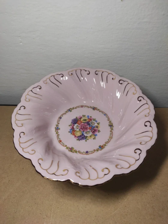 Miska na nožce růžový porcelán 