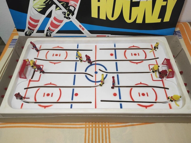 Hockey – retro stolní hra Chemoplast Brno