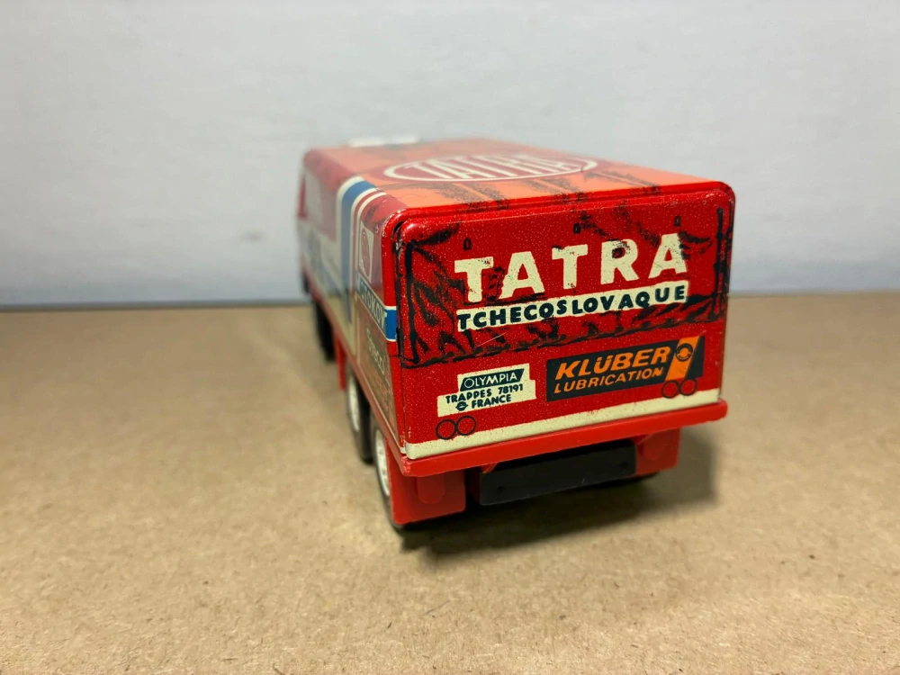 Tatra T 815 KDN – model