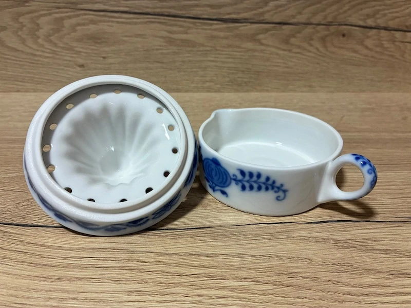 Porcelánový lis na citrony – cibulák Epiag