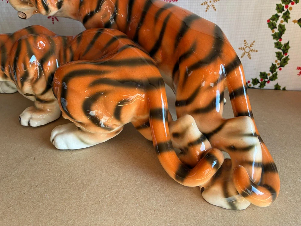 Velké porcelánové sousoší tygrů Royal Dux