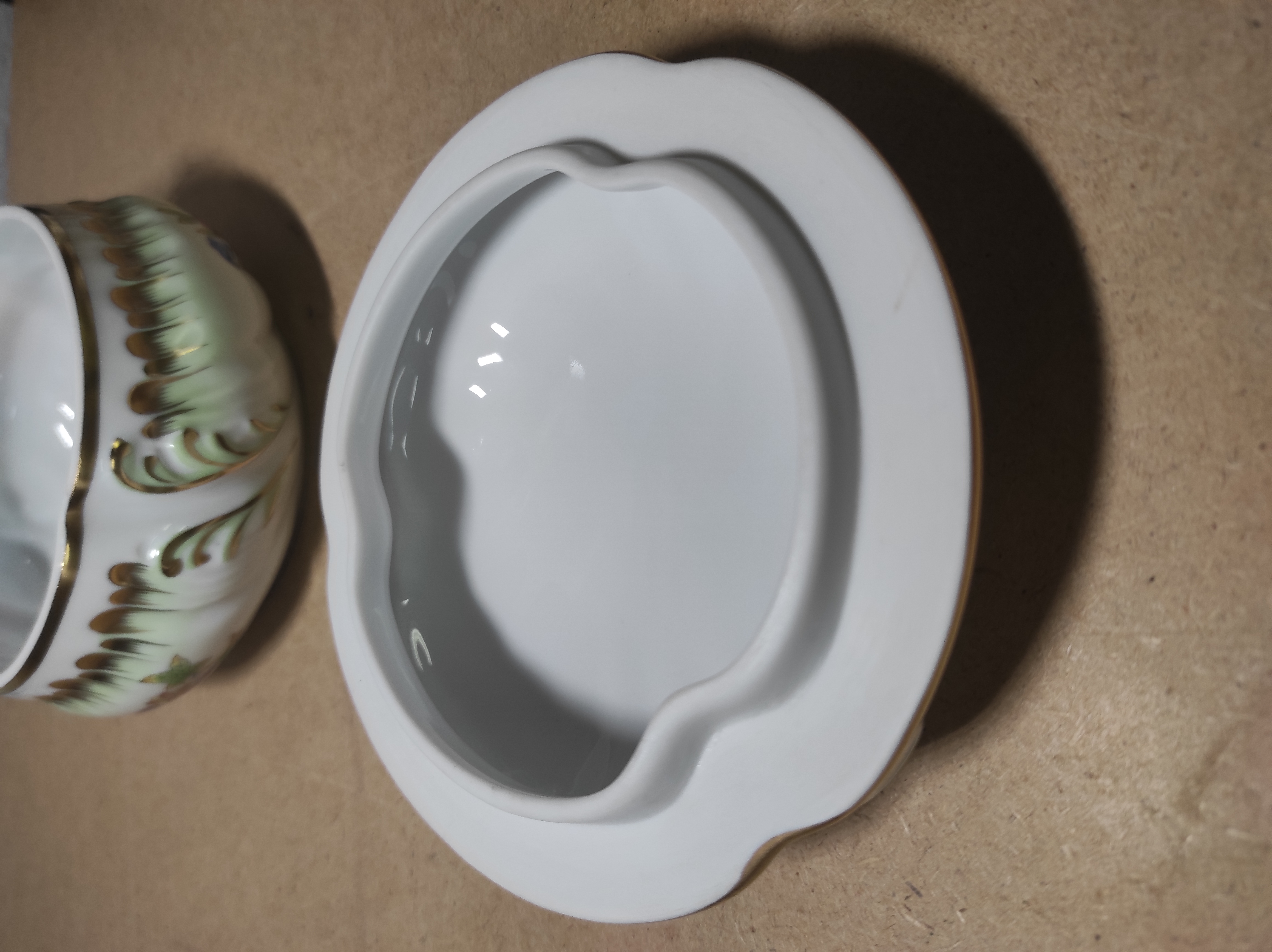 Stará porcelánová dóza Herend