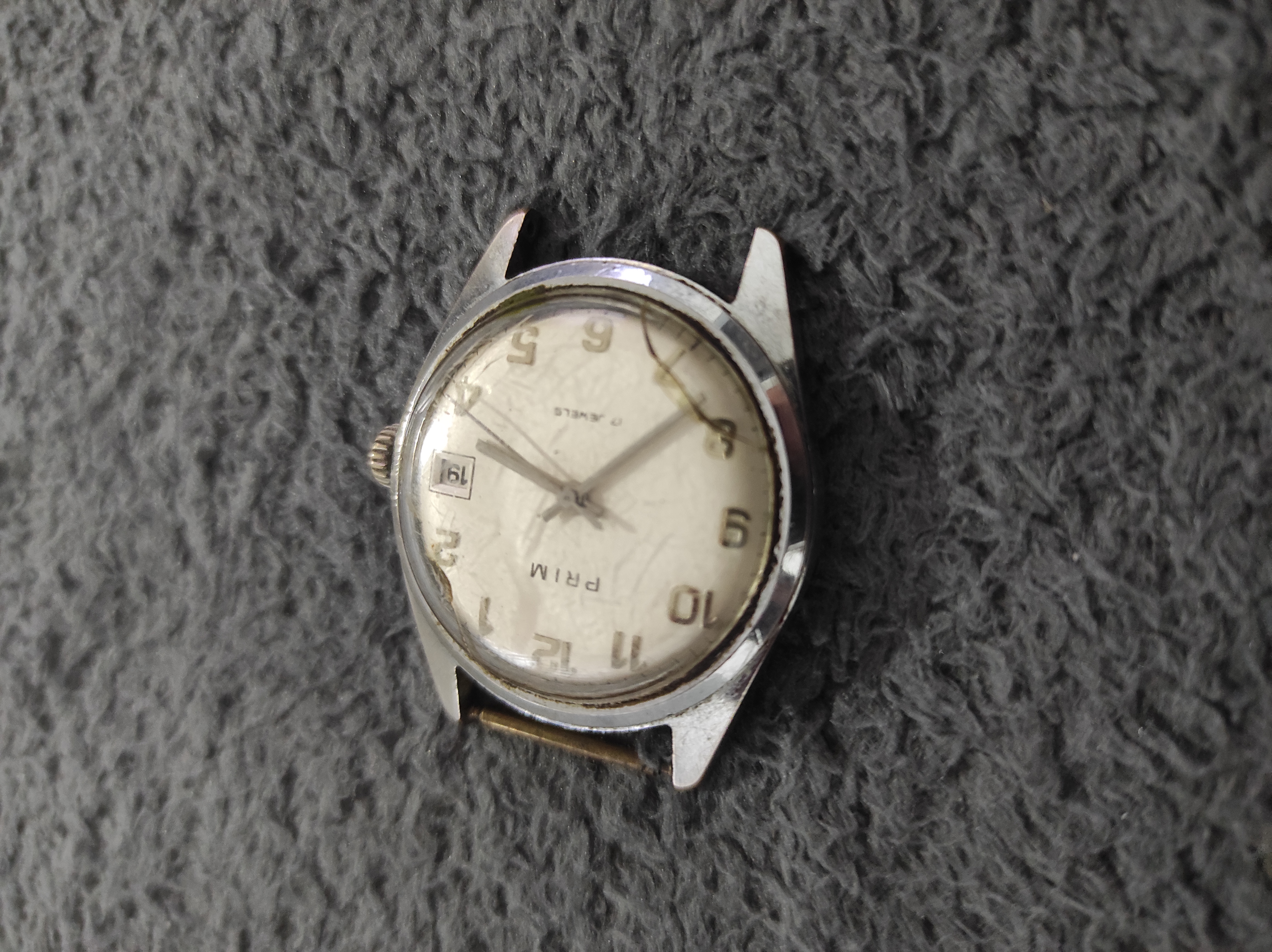 Náramkové hodinky Prim 