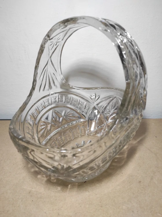 Skleněný košík 