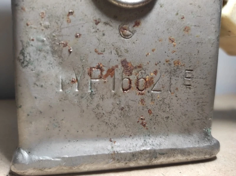 Stará hornická lampa typ 16621 E