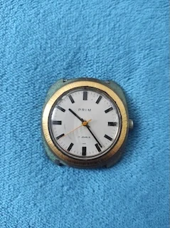 Hodinky Prim 