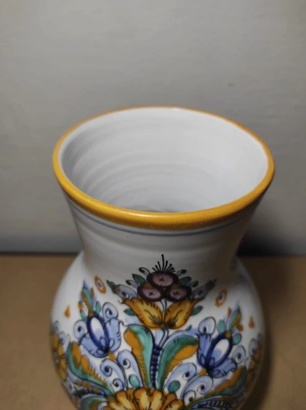 Krásný keramický džbánek 