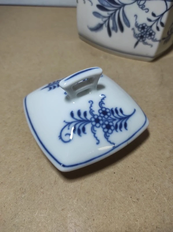 Velká dóza cibulák KRUPICE 