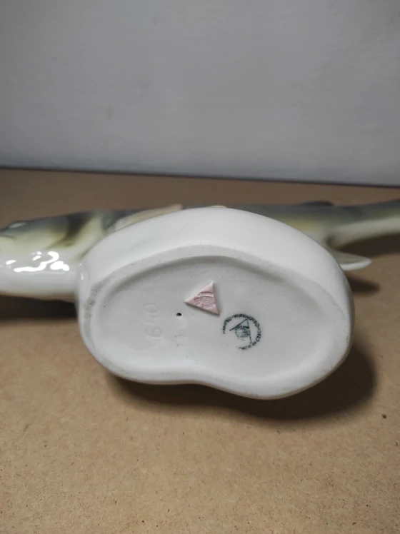 Royal dux porcelánová soška ryba