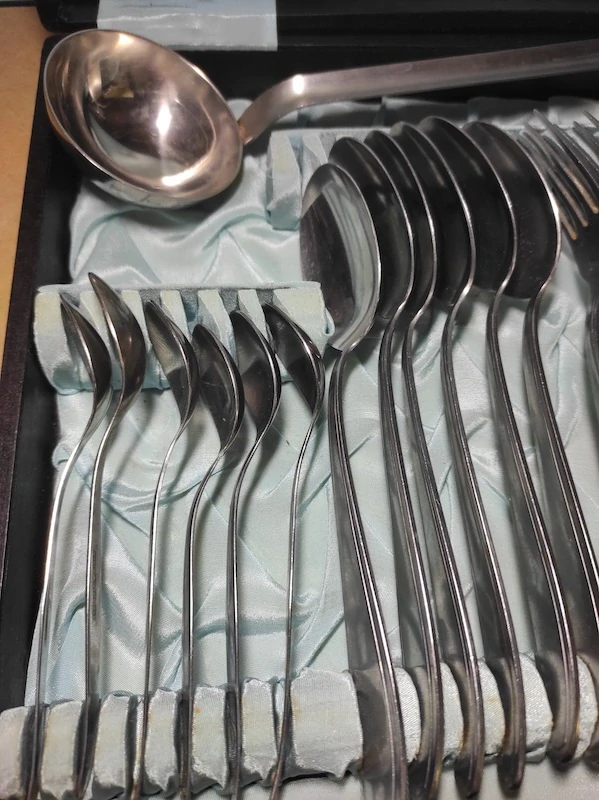 Příbory sada v kufříku Sandrik Anticorro 