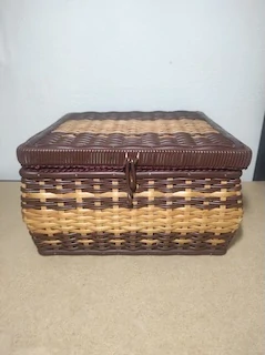 Retro košík na šití 