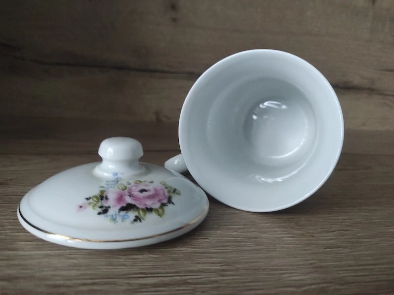 Hrníček s pokličkou Dubí 