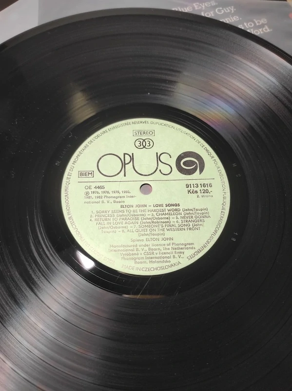 Elton John - Love songs 