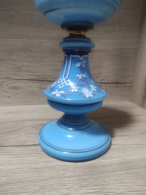 Petrolejová lampa 