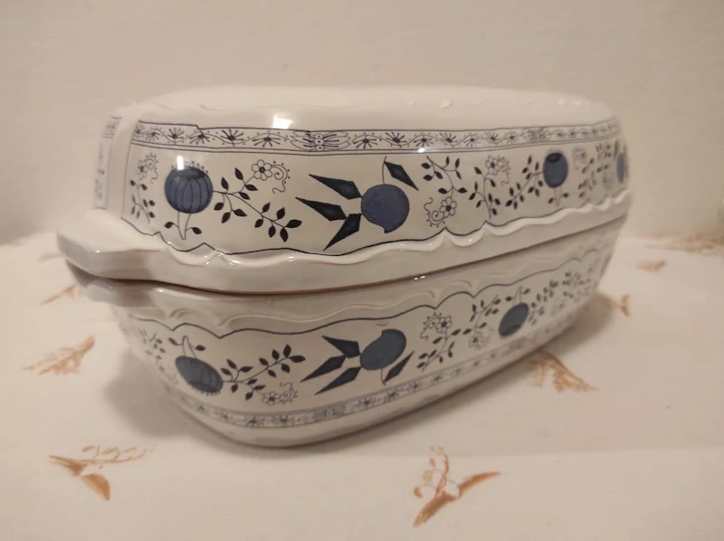 Keramická pečící mísa cibulák 