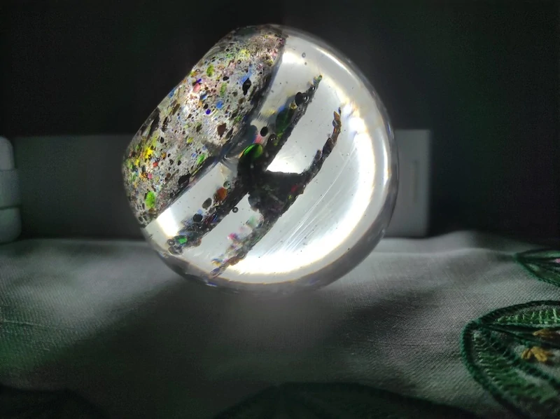 Staré skleněné těžítko