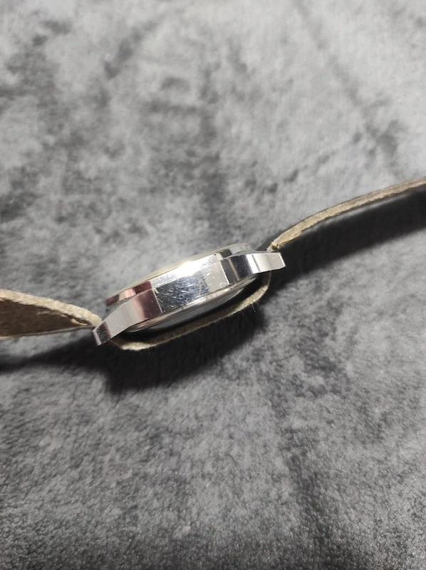 Hodinky Prim Quartz 