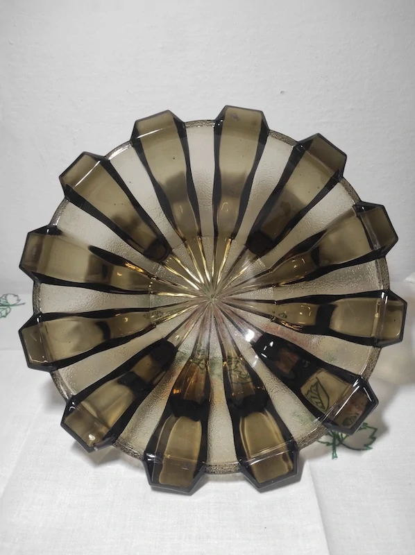 Kompotové misky z kouřového skla – Rudolf Schrötter